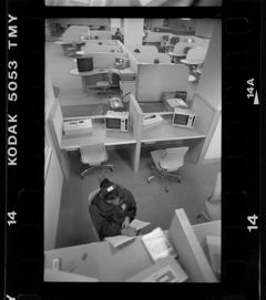 Thumbnail for Photographs of students in the media center in Robert Frost Library, October 1995 - Image 1