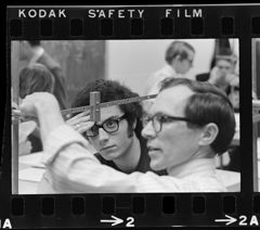 Thumbnail for Photographs of a physics lab in session, 1970 May 4 - Image 1